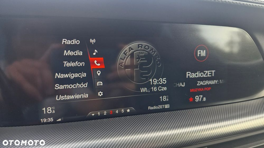 Alfa Romeo Stelvio 2.0 Turbo B-Tech Edition Q4 - 28