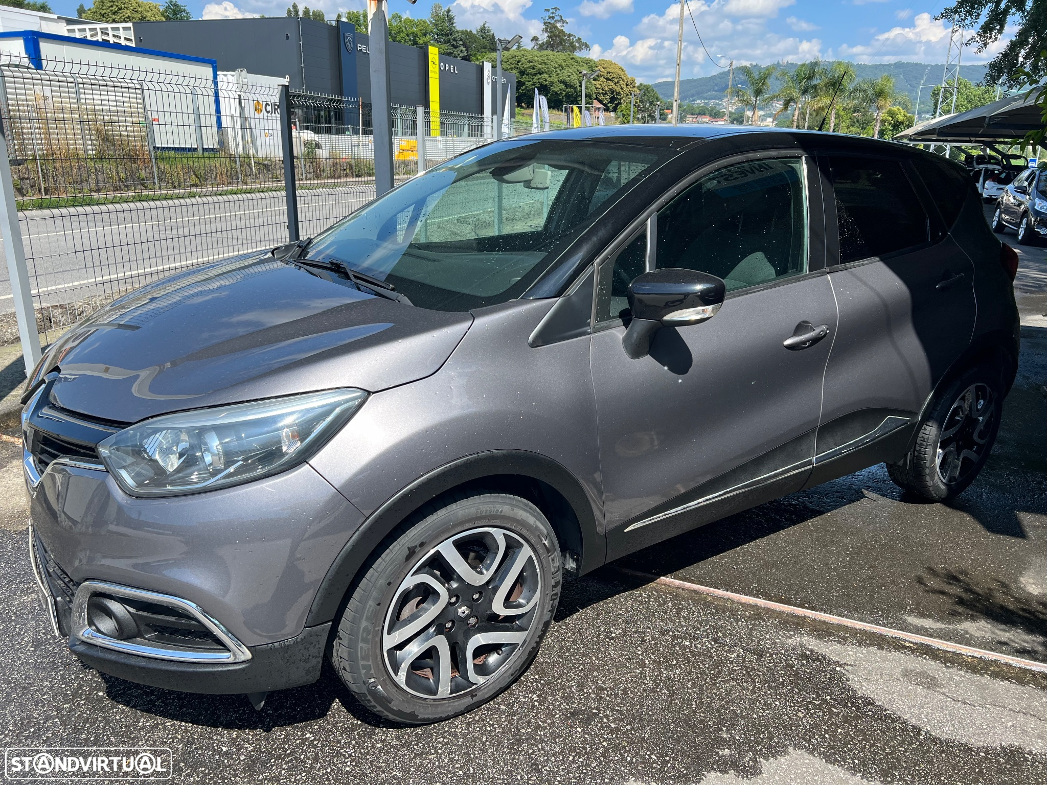 Renault Captur ENERGY TCe 120 Initiale Paris - 2