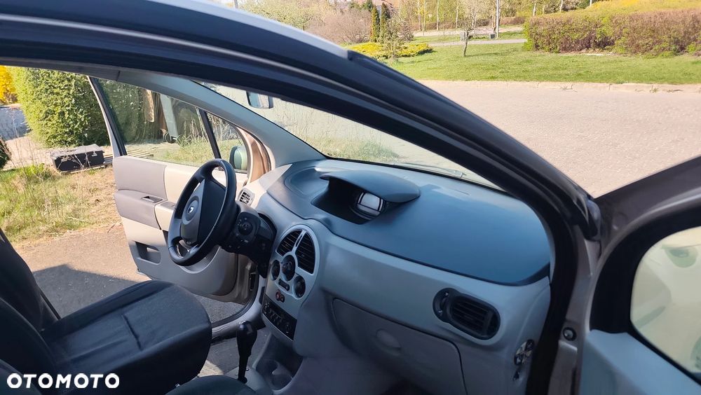 Renault Modus 1.6 16V ESP Exception - 18