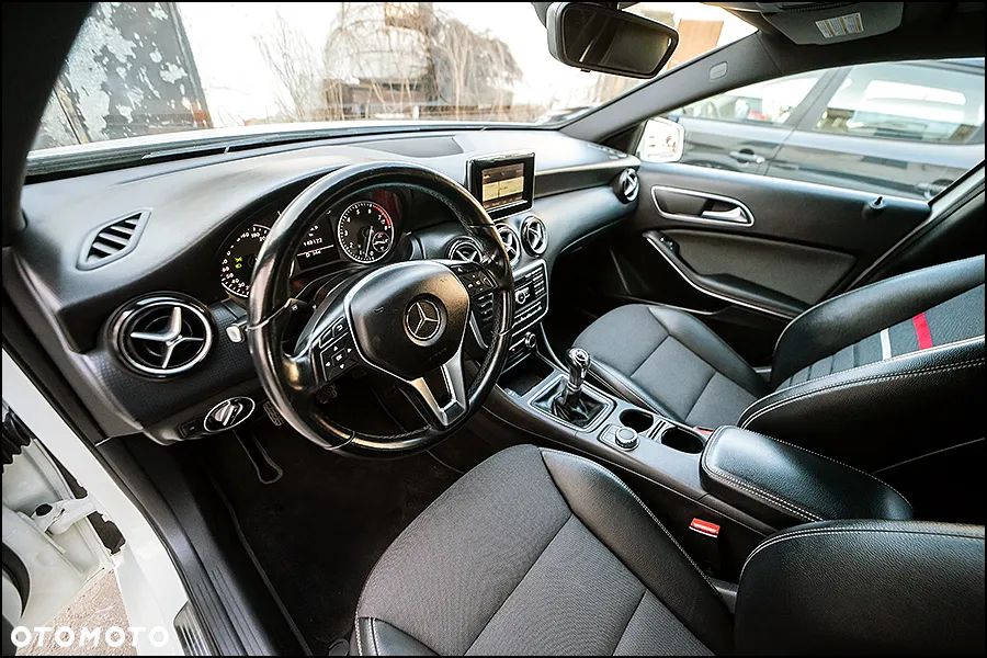 Mercedes-Benz Klasa A 180 (BlueEFFICIENCY) Urban - 13