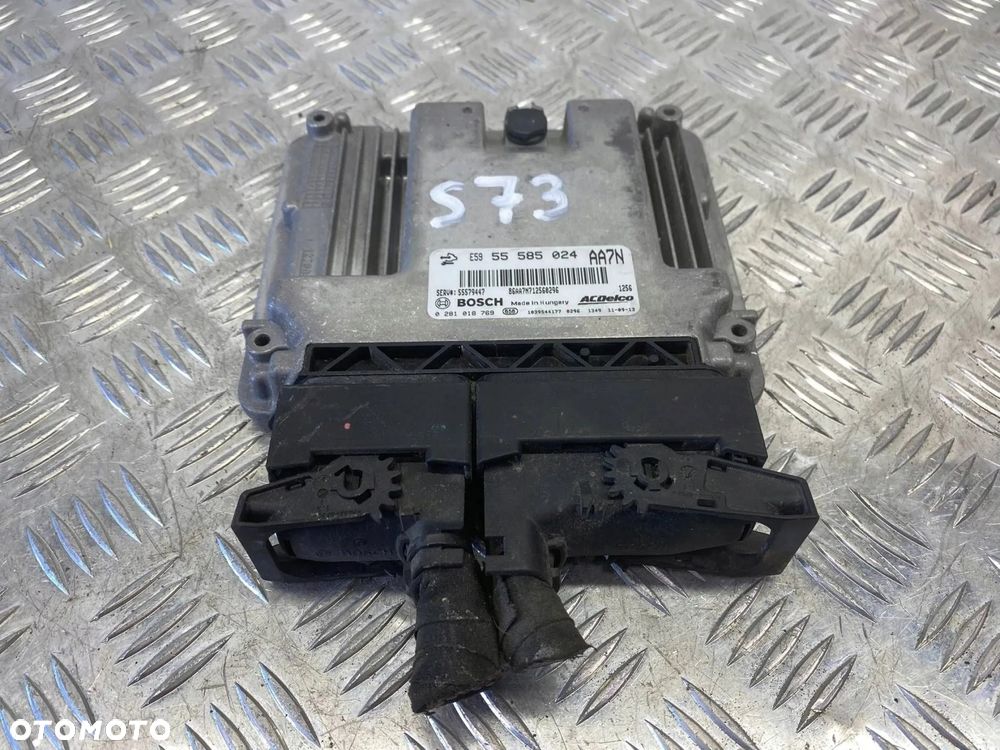 MODUŁ STEROWNIK KOMPUTER SILNIKA OPEL INSIGNIA A 2.0 CDTI 55585024 - 2