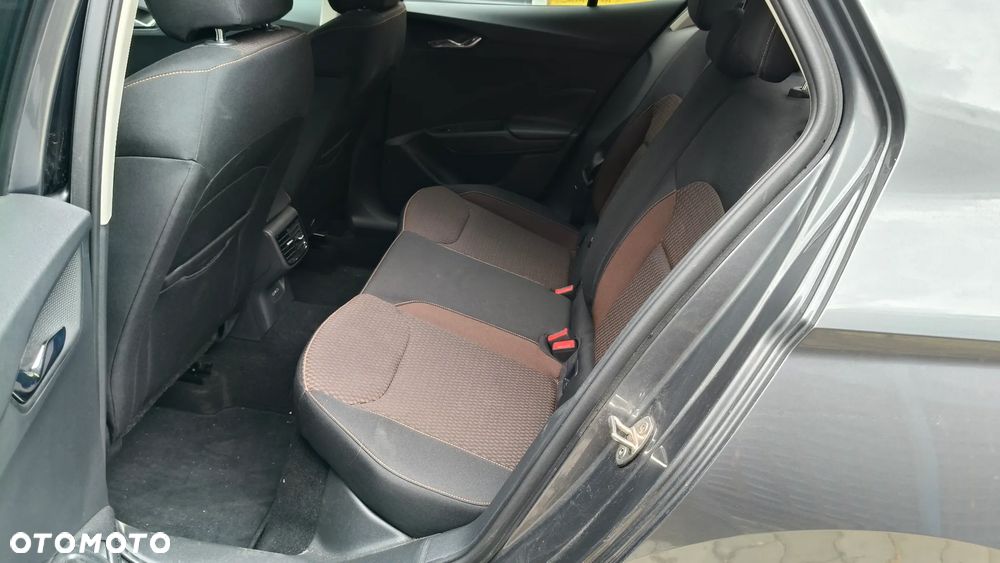 Skoda Fabia 1.0 TSI Essence - 21