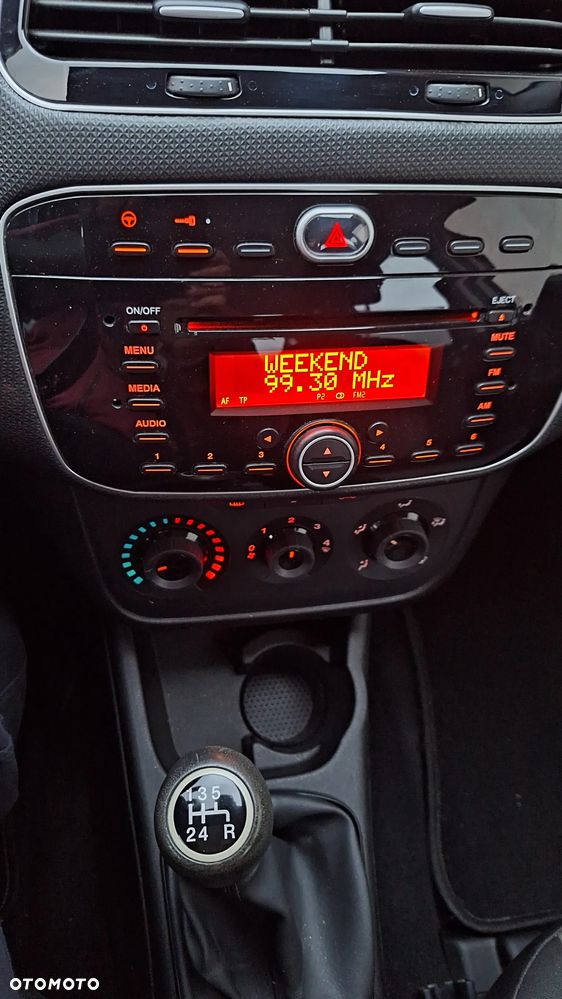 Fiat Punto Evo 1.2 8V Street - 33