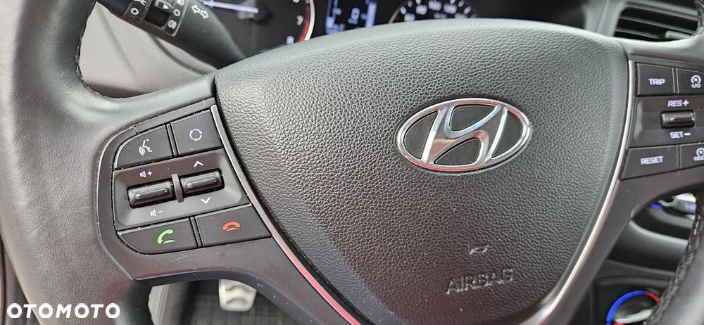 Hyundai i20 blue 1.0 T-GDI Active Style - 21