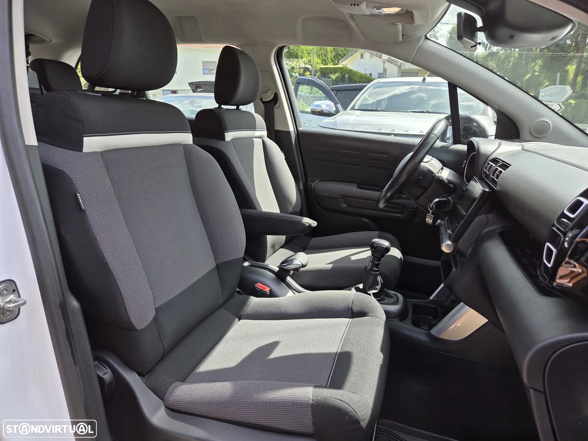 Citroën C3 Aircross 1.5 BlueHDi Feel S&S - 15