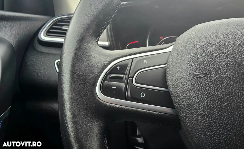 Renault Kadjar TCe 140 GPF BUSINESS EDITION - 34