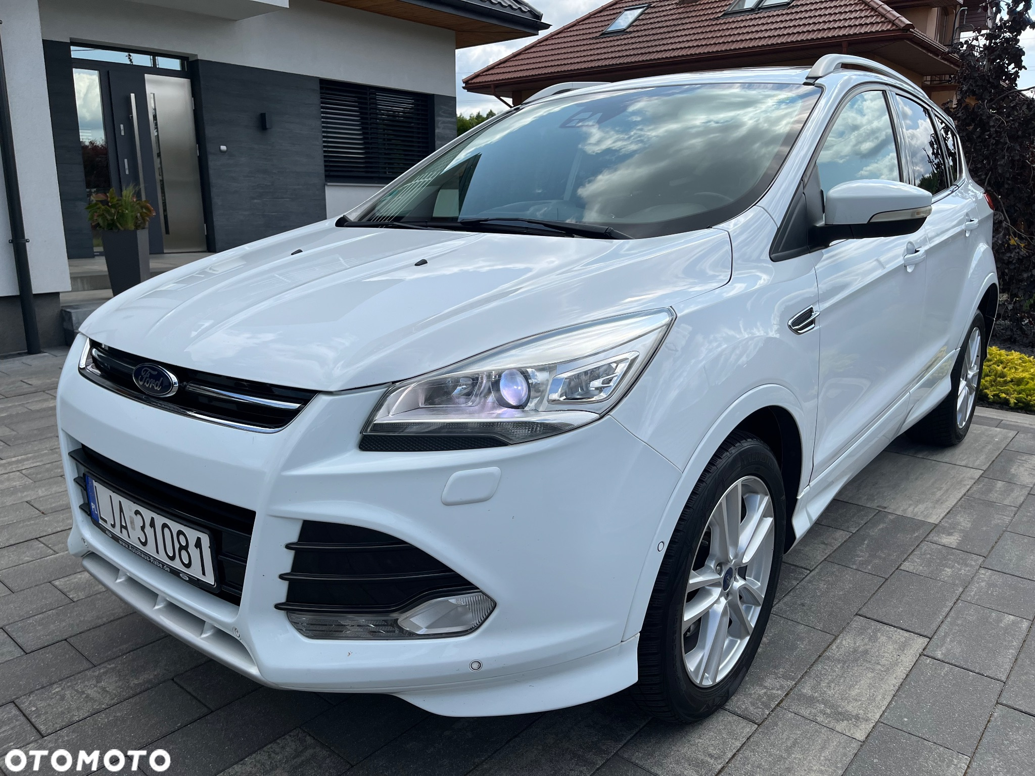 Ford Kuga 2.0 TDCi 4x4 Individual - 4