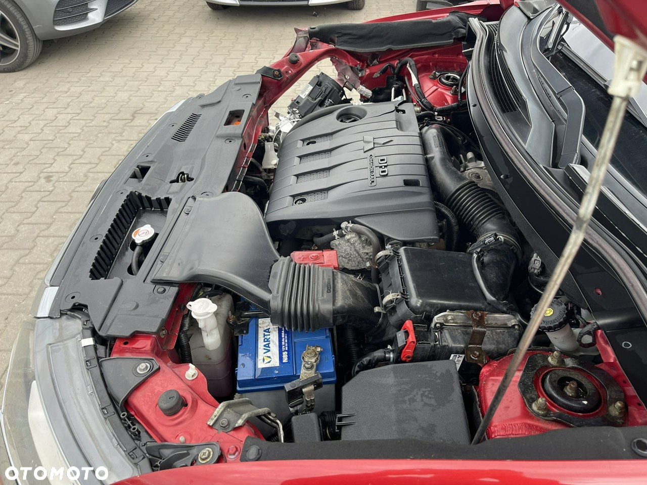 Mitsubishi Outlander 2.2 DI-D 4WD Plus - 13