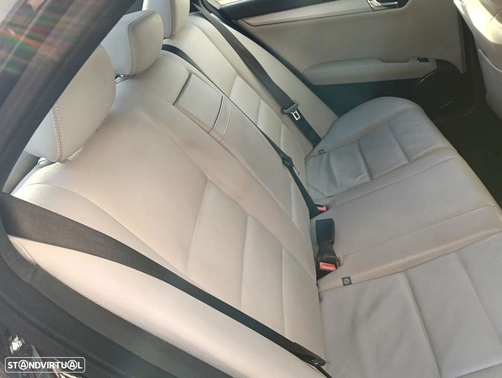 Mercedes-Benz C 320 CDI Avantgarde Sport Edition + - 13