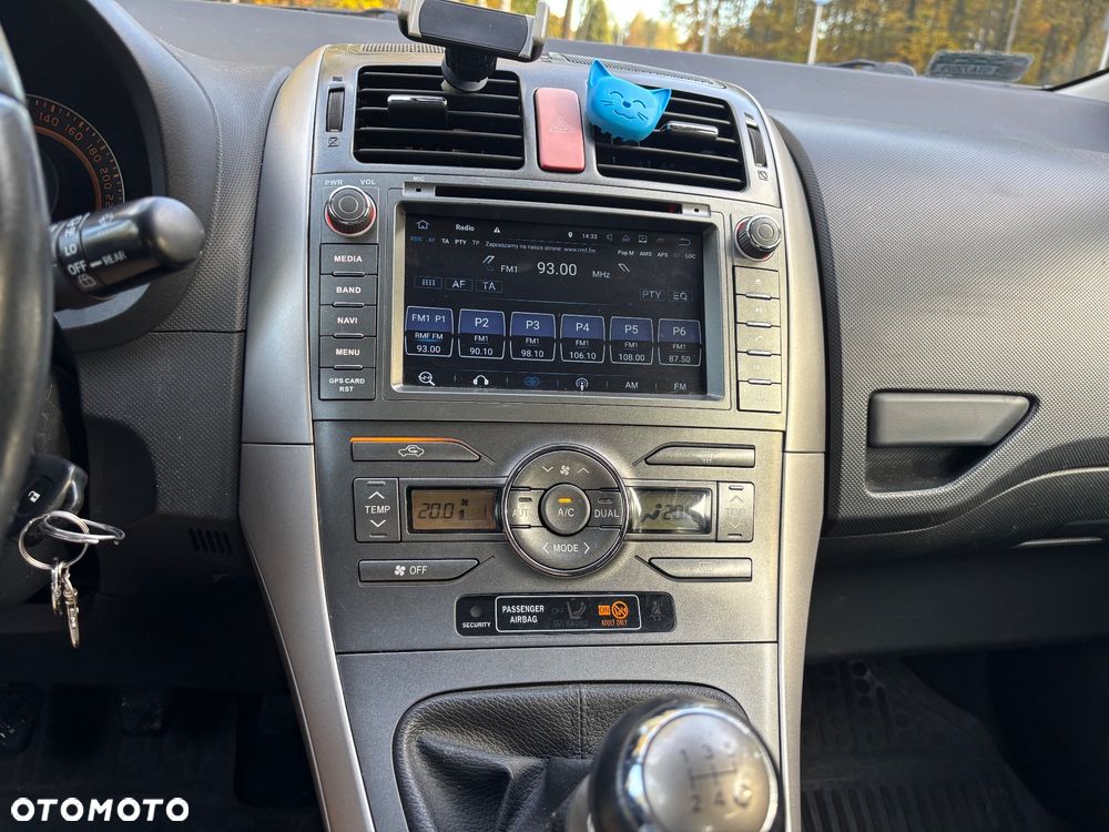 Toyota Auris - 12