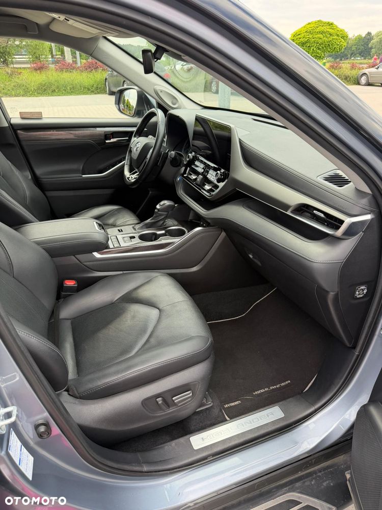 Toyota Highlander 2.5 Hybrid Executive - 11