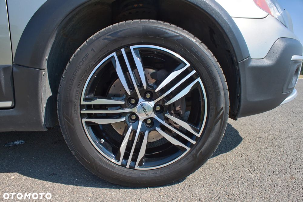 Volvo XC 70 3.2 AWD Summum - 10