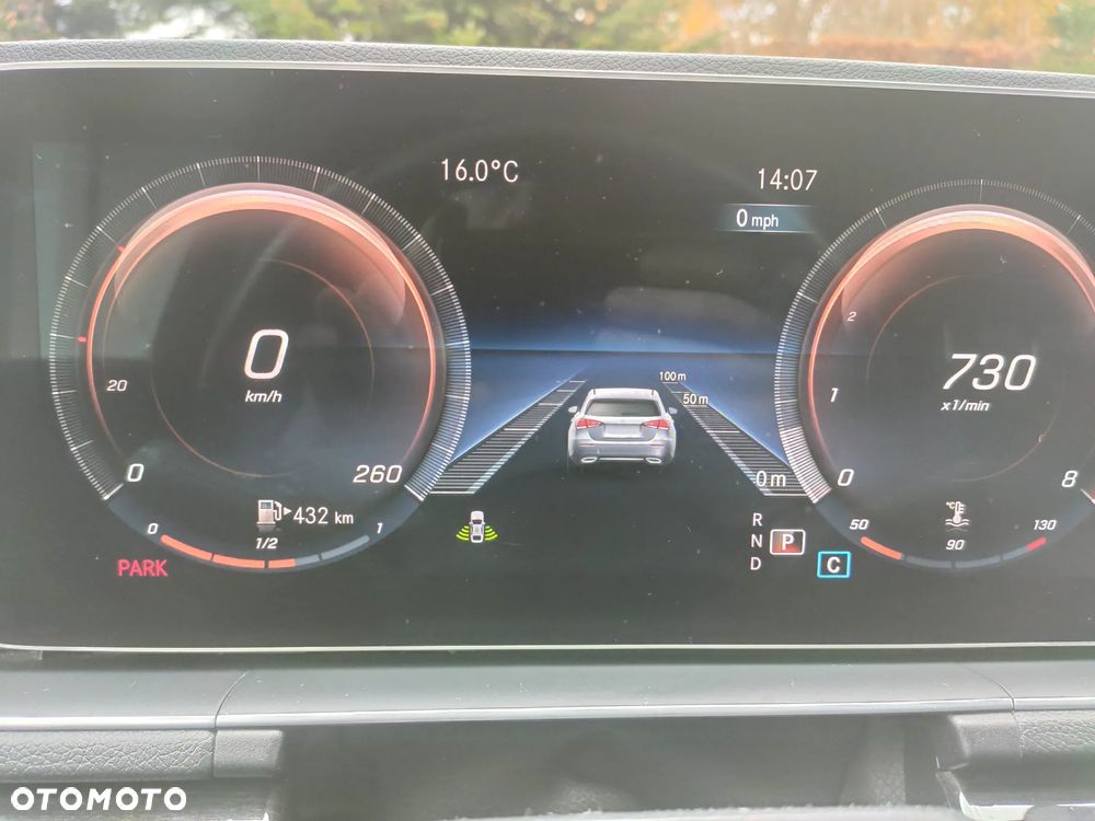 Mercedes-Benz GLE - 21
