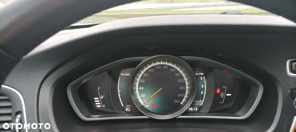 Volvo V40 D2 Drive-E Kinetic - 15