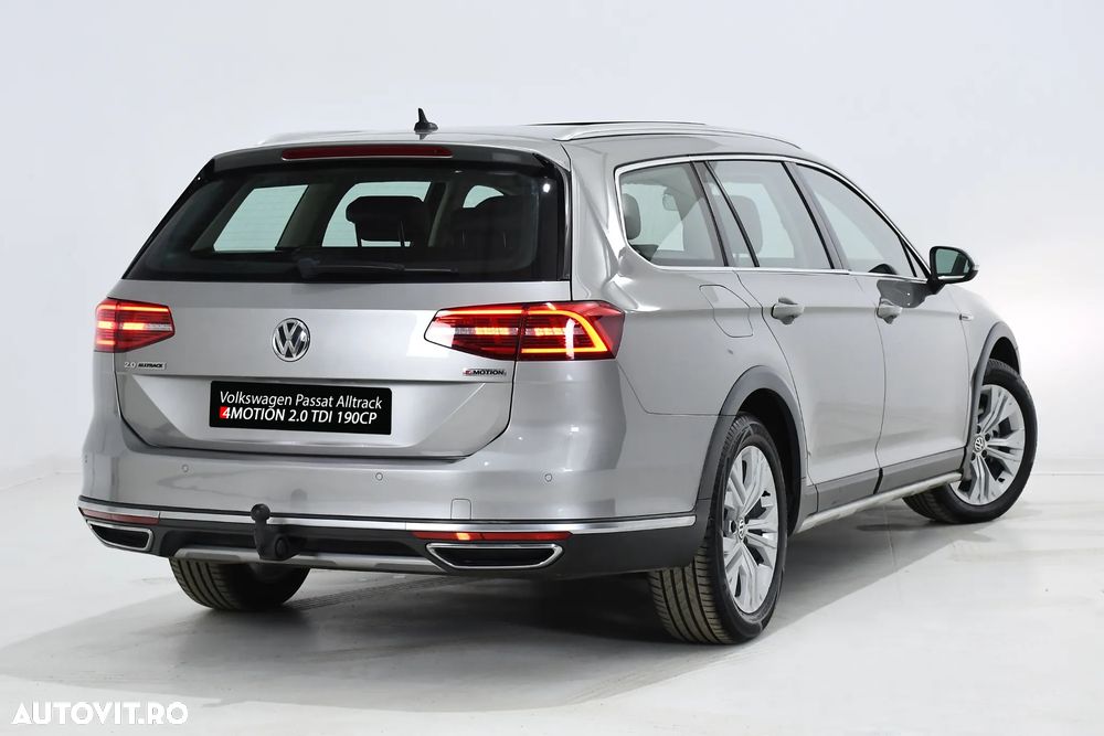 Volkswagen Passat Alltrack - 12