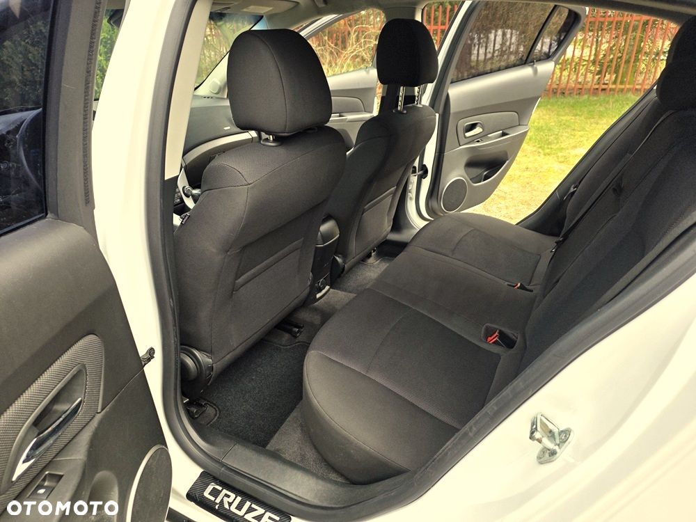 Chevrolet Cruze 1.7 D LT+ - 8