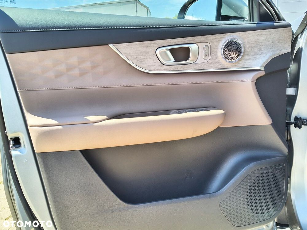 Chery Tiggo 8 1.5 T-GDI Super Hybrid Prestige DCT - 11