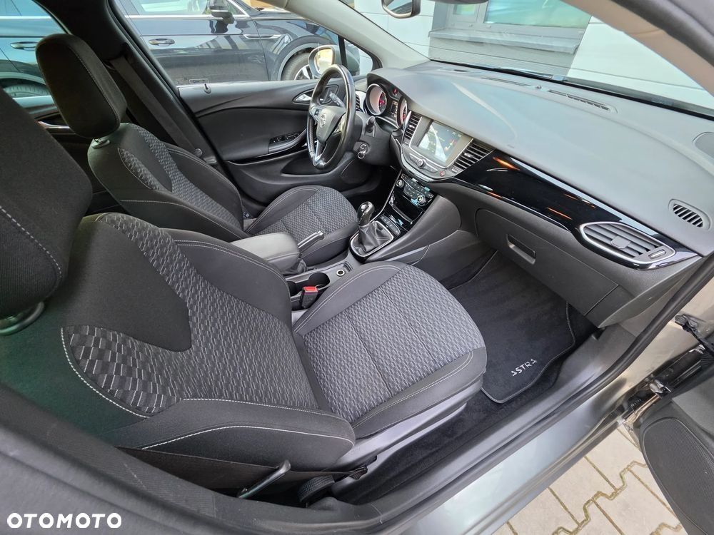 Opel Astra 1.4 Turbo Start/Stop ON - 21