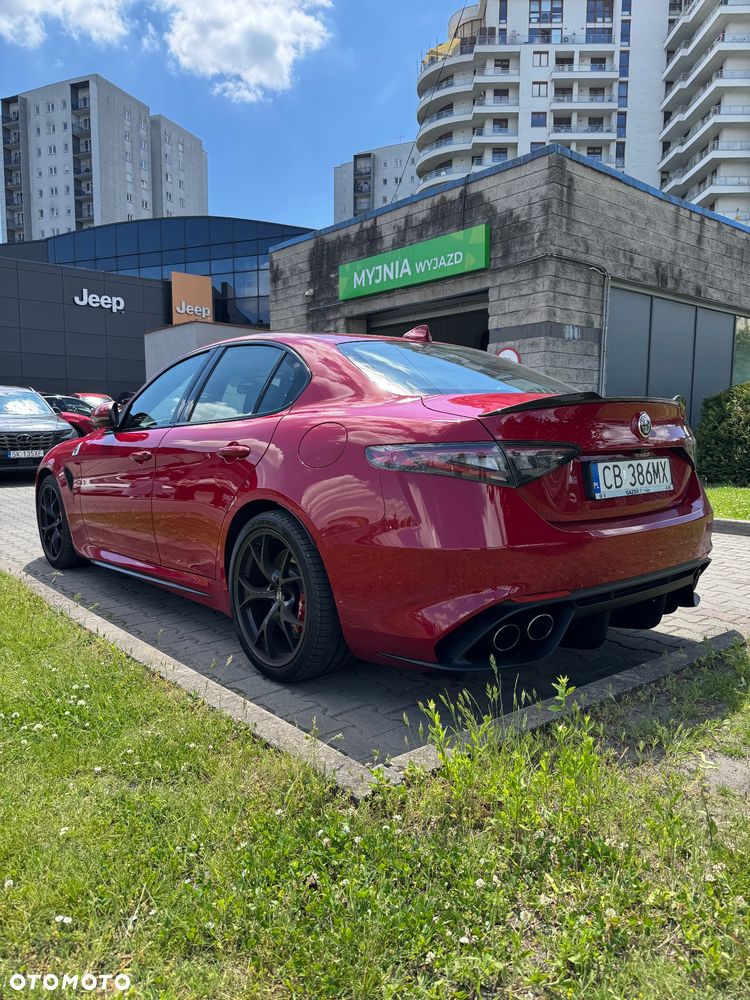 Alfa Romeo Giulia 2.9 Bi Turbo V6 Quadrifoglio - 4