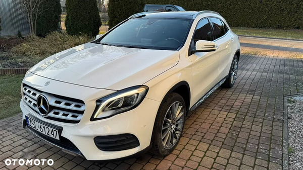 Mercedes-Benz GLA 250 4Matic 7G-DCT AMG Line