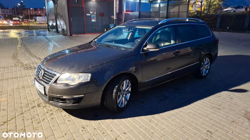 Volkswagen Passat 2.0 TDI DPF DSG Highline - 12