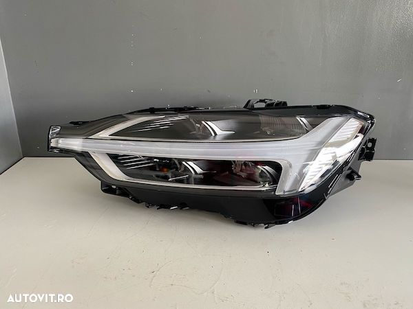 Far stanga Full Led LHD VOLVO XC60 2016+ 31656614 - 1