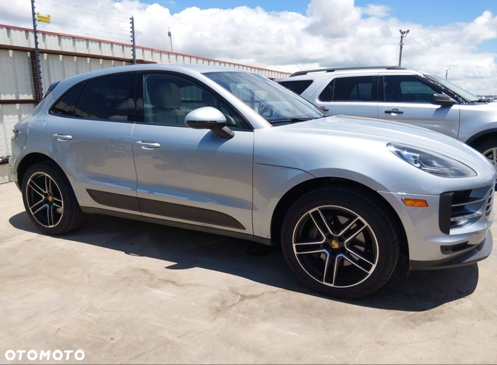 Porsche Macan - 8