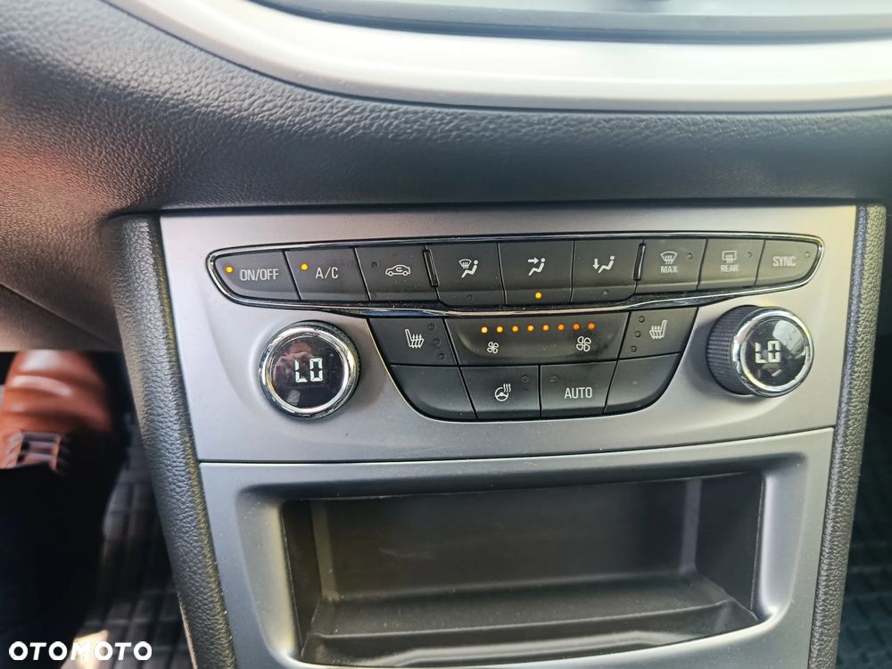 Opel Astra 1.4 T GPF Enjoy S&S - 8