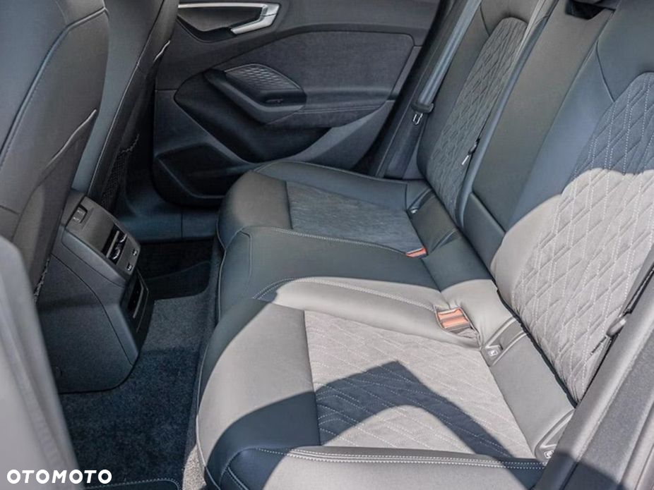 Audi A5 Limousine - 18