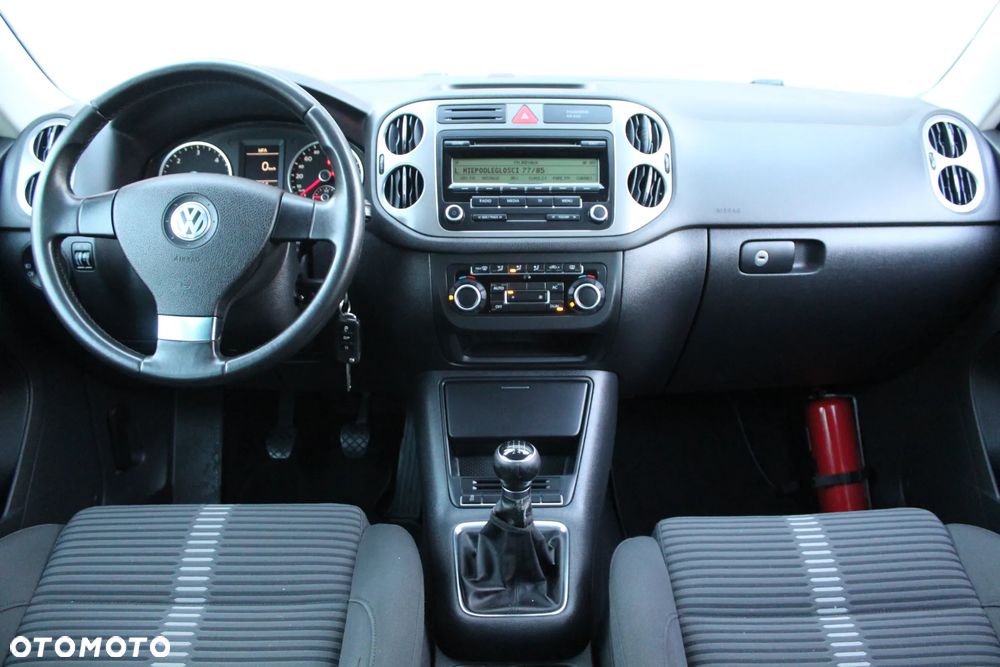 Volkswagen Tiguan 2.0 TDI DPF 4Motion Life - 6