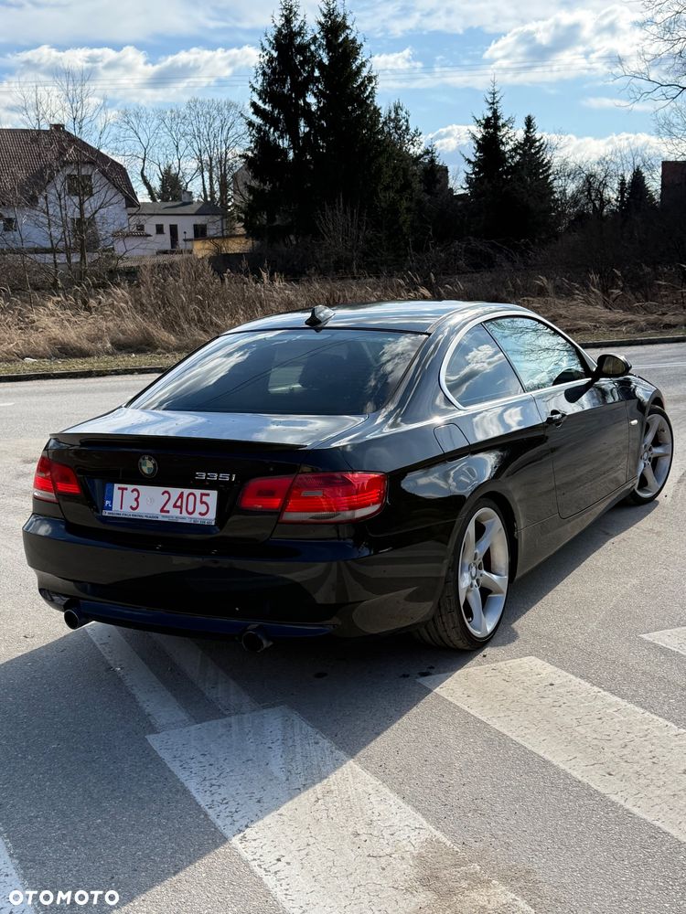 BMW Seria 3 335i - 13
