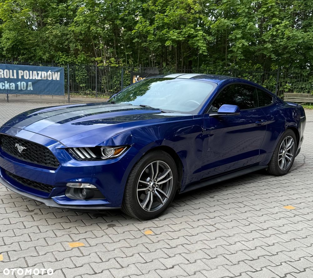 Ford Mustang 2.3 EcoBoost - 12