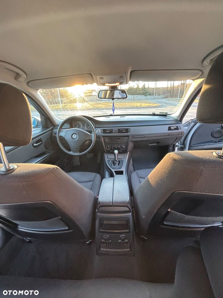 BMW Seria 3 320d DPF - 11