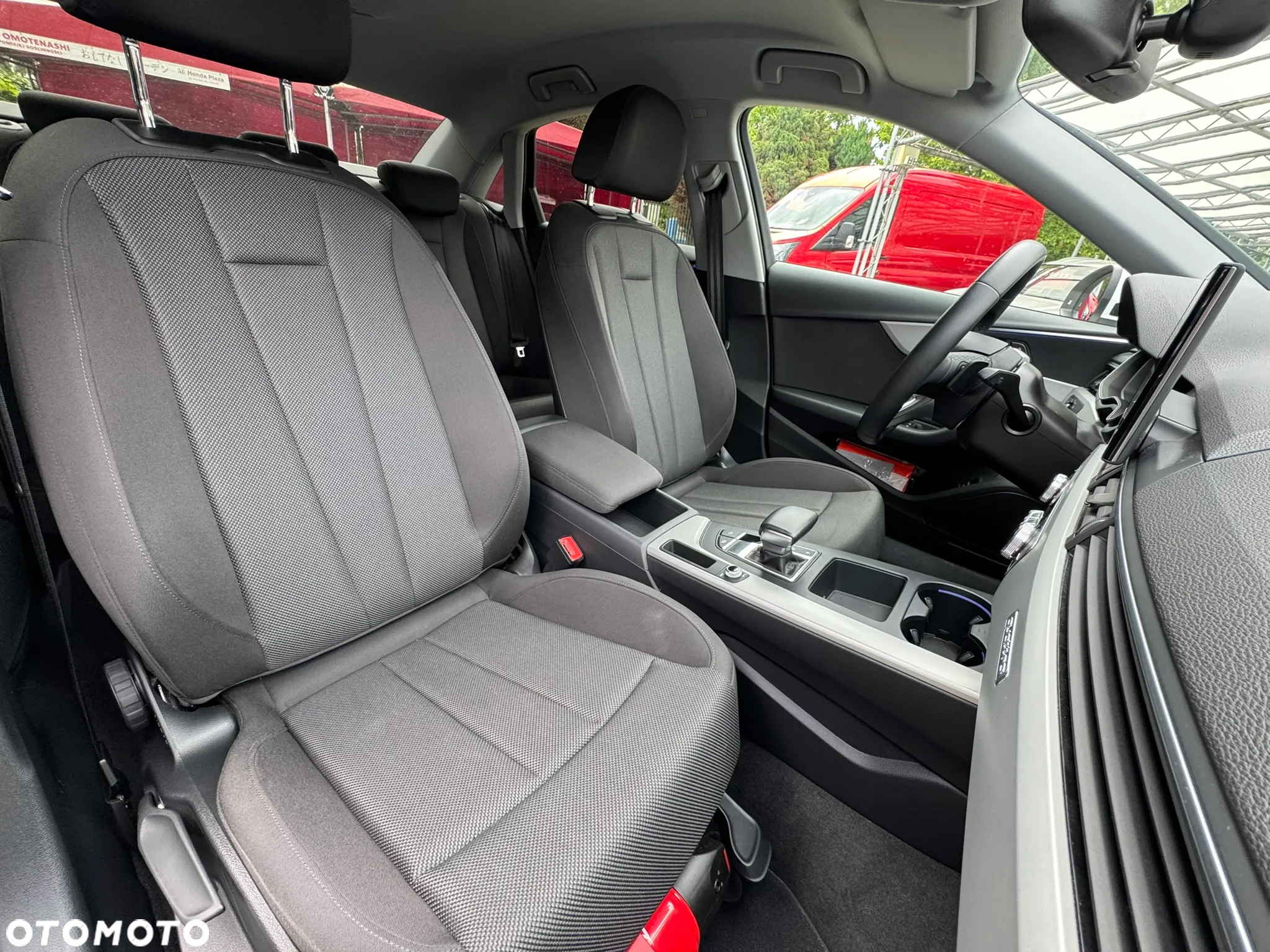 Audi A4 - 18