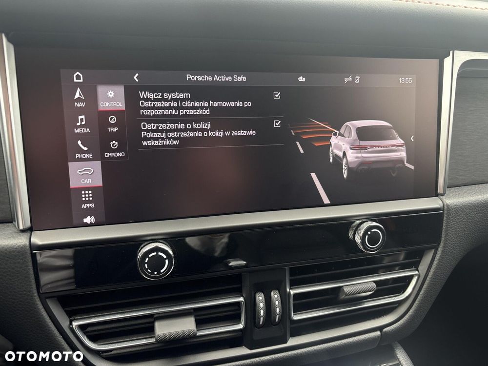 Porsche Macan - 22