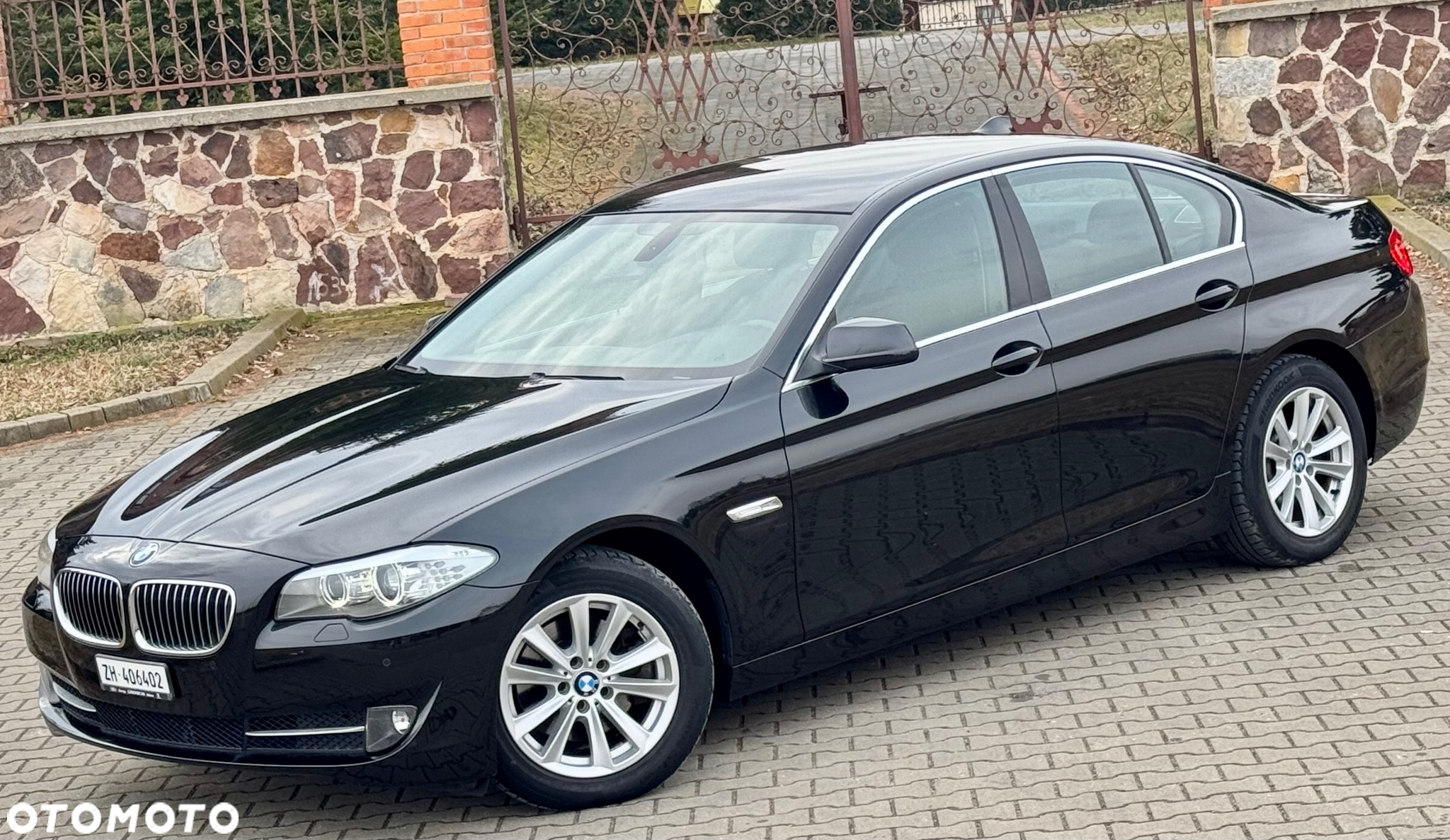 BMW Seria 5 523i - 2