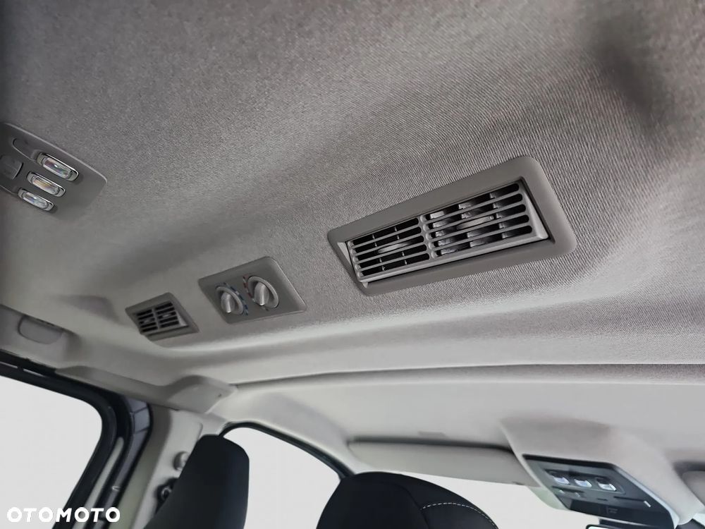 Renault Trafic - 13