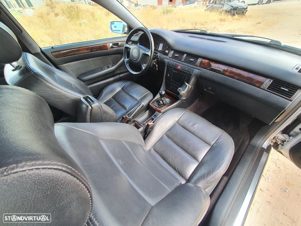Audi A6 Avant 2.5 TDi V6 quattro - 9