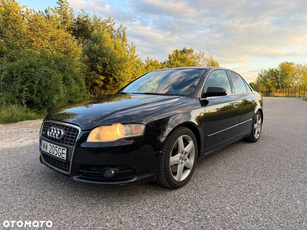 Audi A4 Limousine - 8