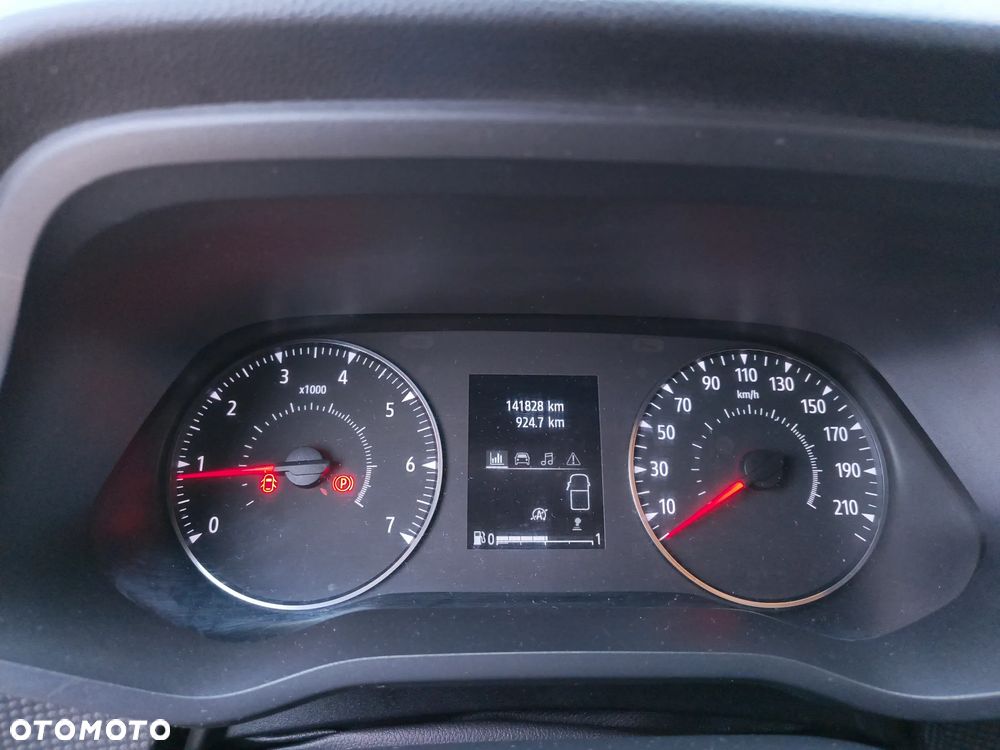 Renault Trafic 2,0dci LONG - 19