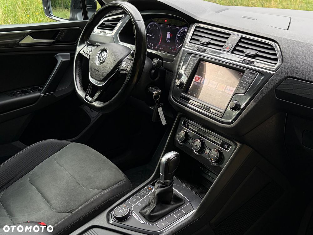 Volkswagen Tiguan 2.0 TDI SCR 4MOTION DSG Highline - 9