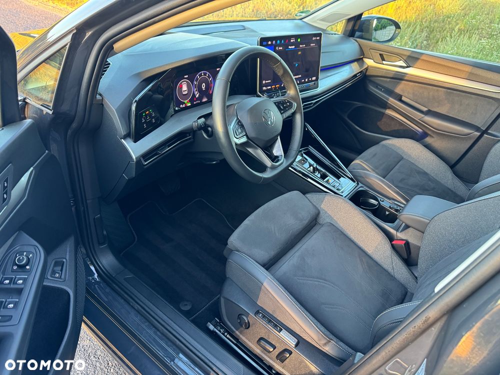 Volkswagen Golf 1.5 TSI EHybrid PHEV 150kW Life Plus DSG - 13