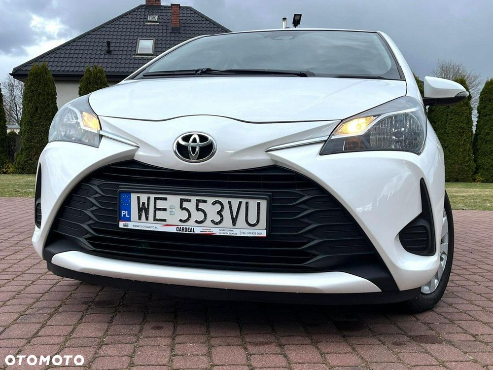 Toyota Yaris 1.5 Active - 10