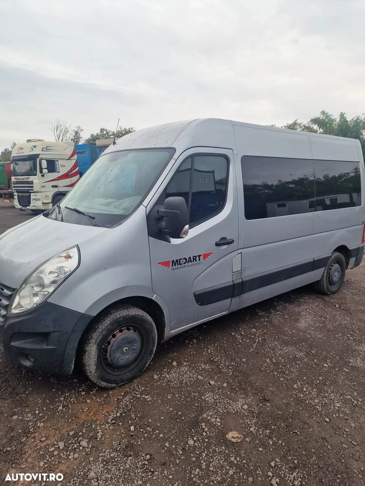 Renault Master ver-2-3-dci-125-combi-3-5t-l2h2-8plus1-locuri-4-7-m3-confort - 1