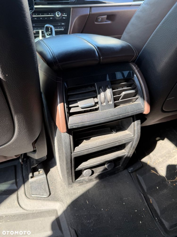 BMW X5 xDrive25d - 8