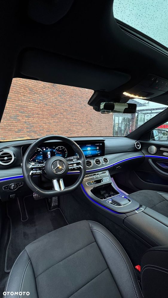 Mercedes-Benz Klasa E 300 de 4Matic 9G-TRONIC AMG Line - 9
