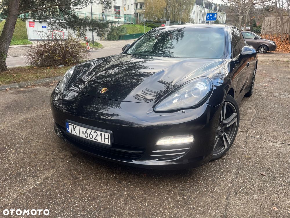 Porsche Panamera 4S - 1