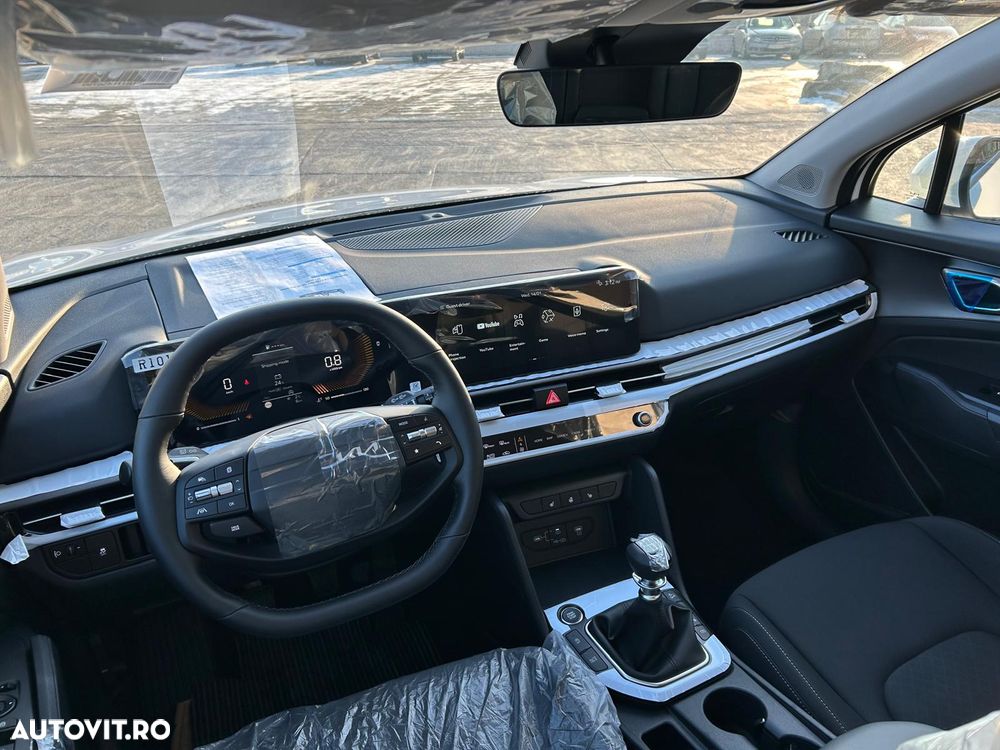 Kia Sportage 1.6 T-GDI 6MT 4x2 Urban - 18