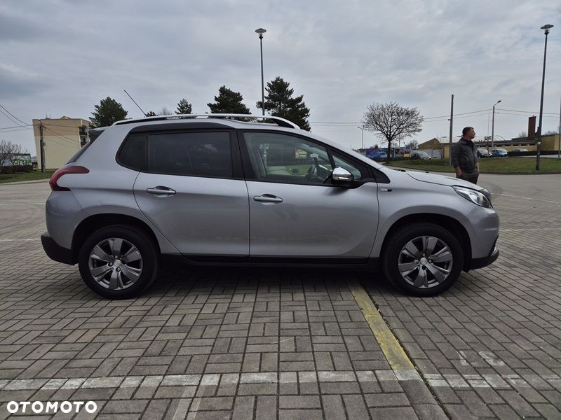 Peugeot 2008 PureTech 82 Style - 8