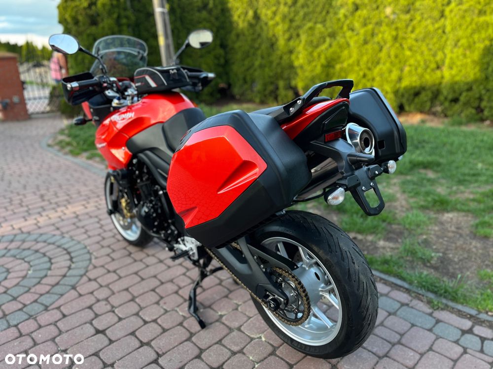 Triumph Tiger - 12